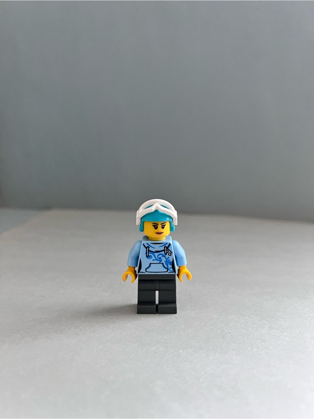 LEGO City Skier Minifigure